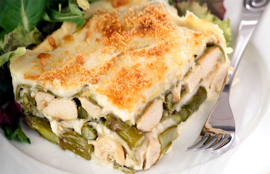 Poulet et asperges en casserole