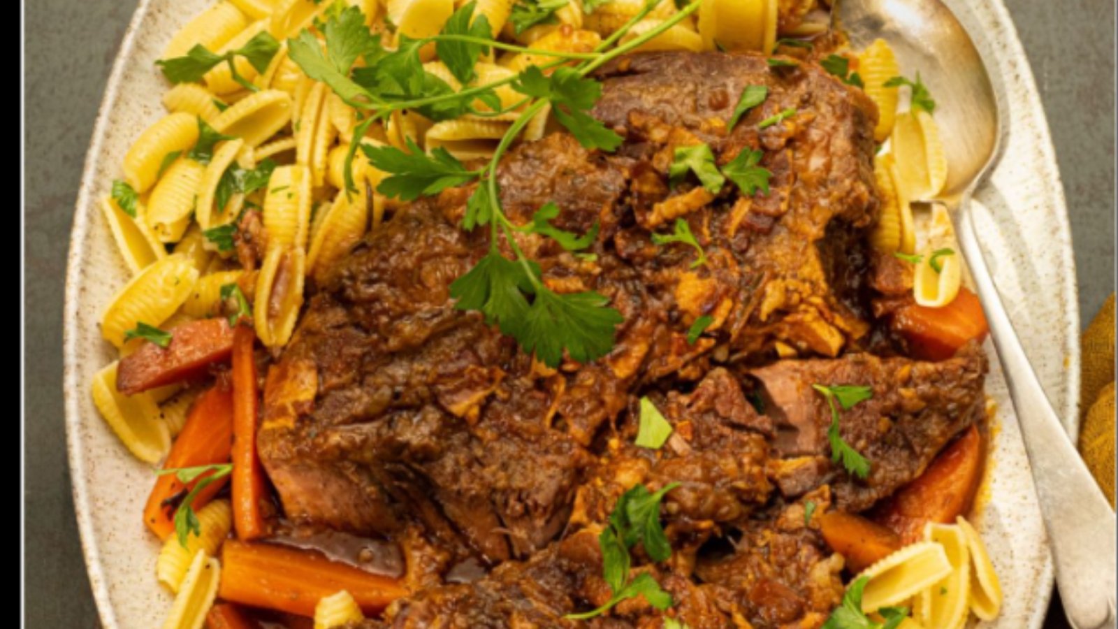 Boeuf braisé aux oignons