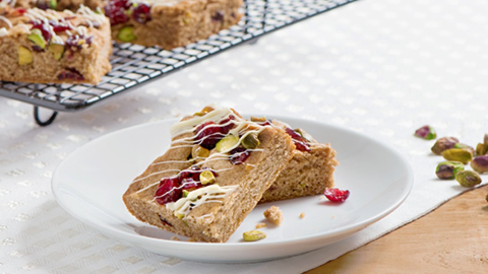 Anything Goes Gingerbread Cookie Bars