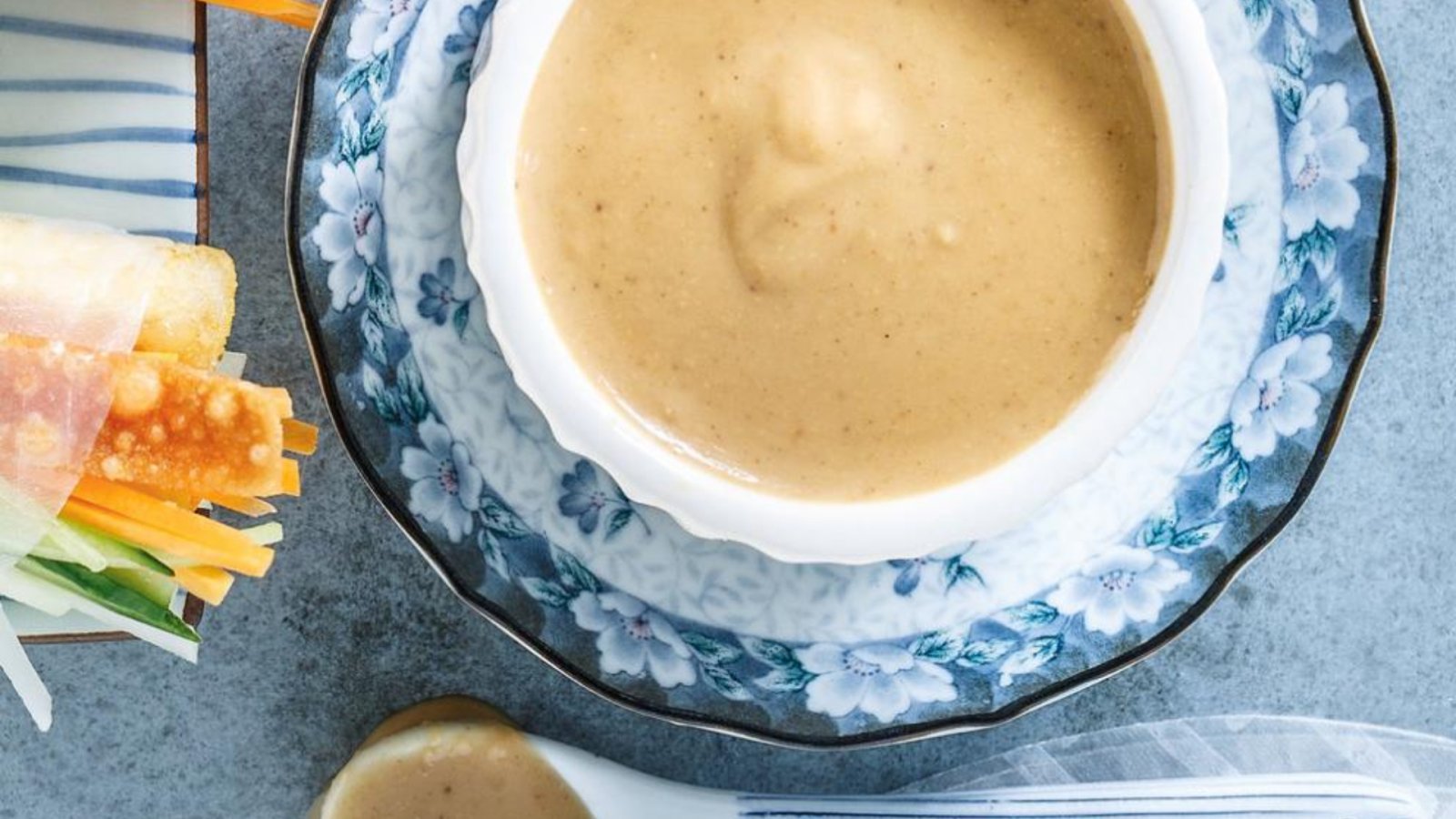 Sauce aux arachides pour les rouleaux de printemps de Ricardo